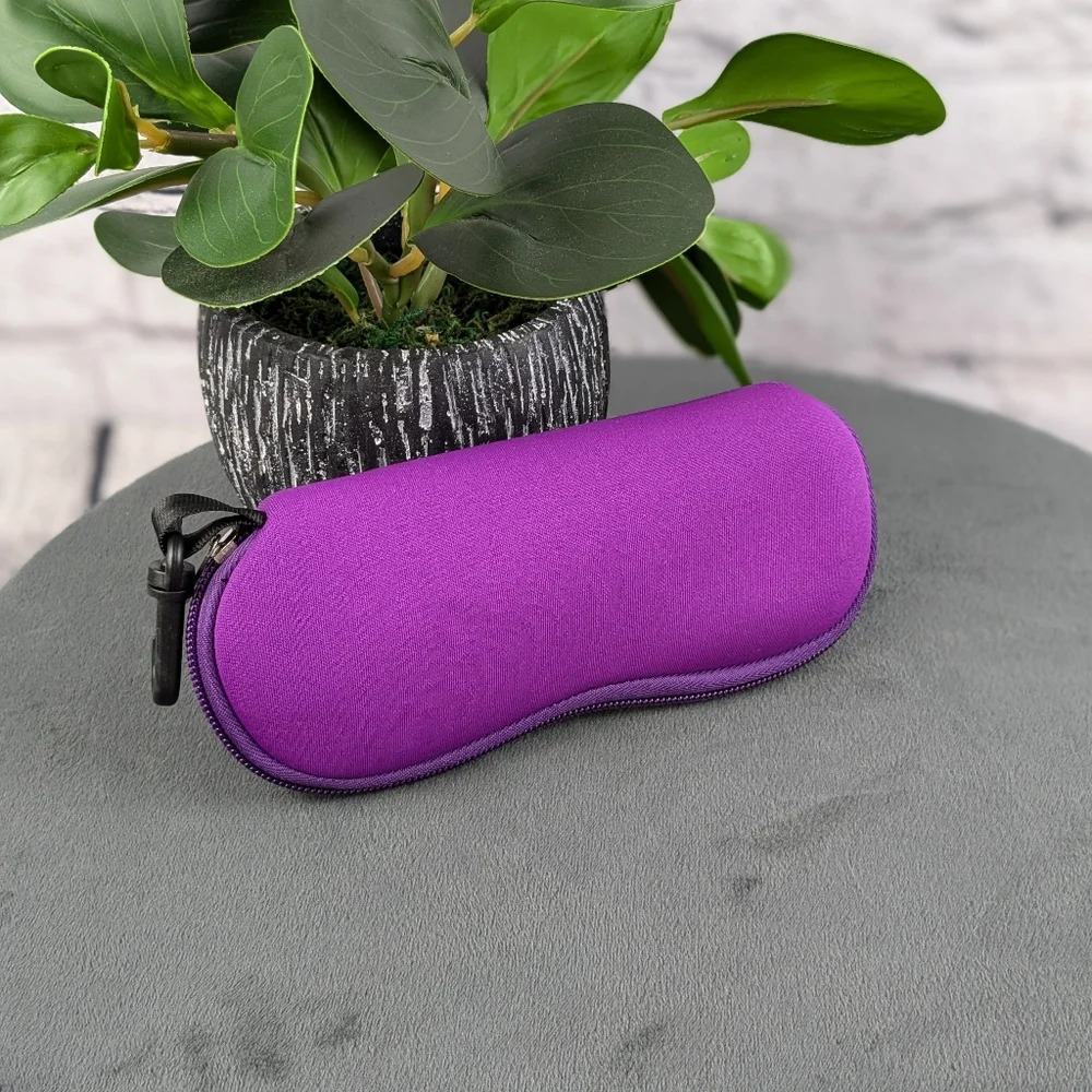 Purple neoprene zippered glasses sunglasses case with clip